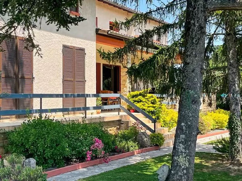 Maison, 271 m²