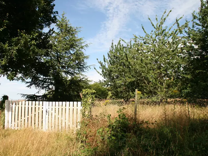 Terrain, 2 500 m²