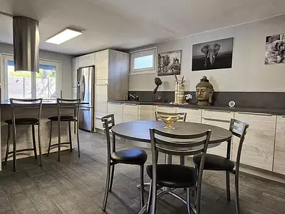 Maison, 170 m²