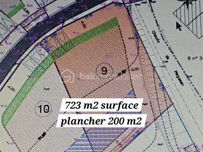 Terrain, 723 m²