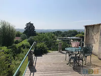 Maison, 215 m²