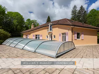 Maison, 450 m²
