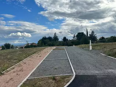Terrain, 638 m²