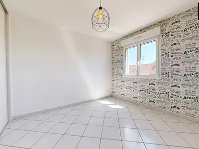 Maison, 215 m²