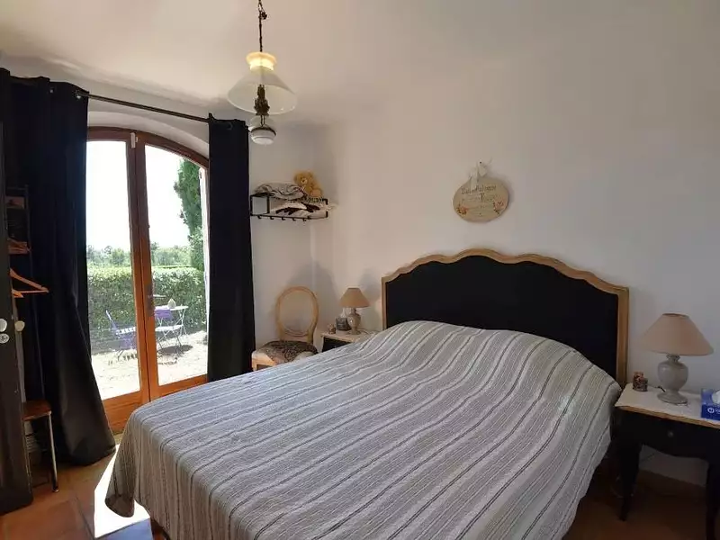 Maison, 196 m²