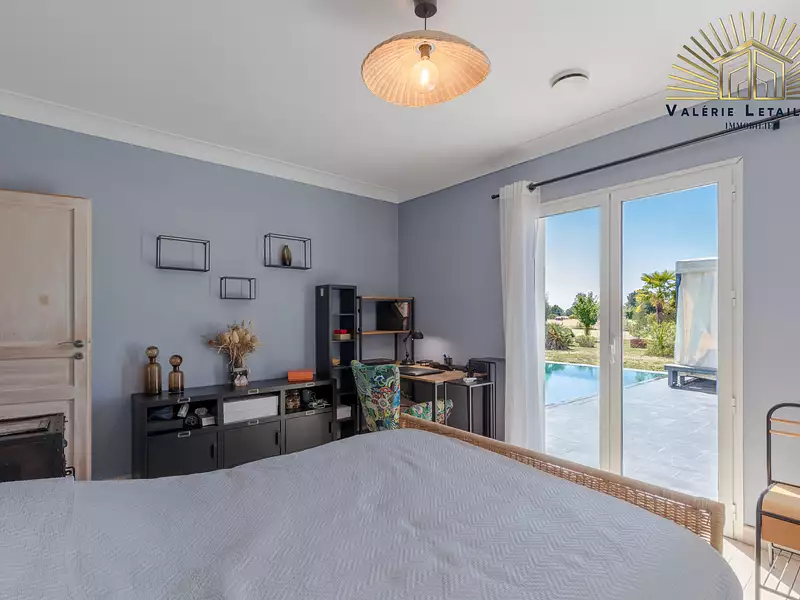 Maison, 249 m²