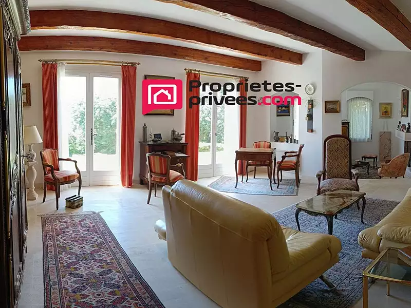 Maison, 165 m²
