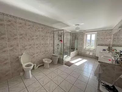 Maison, 348 m²