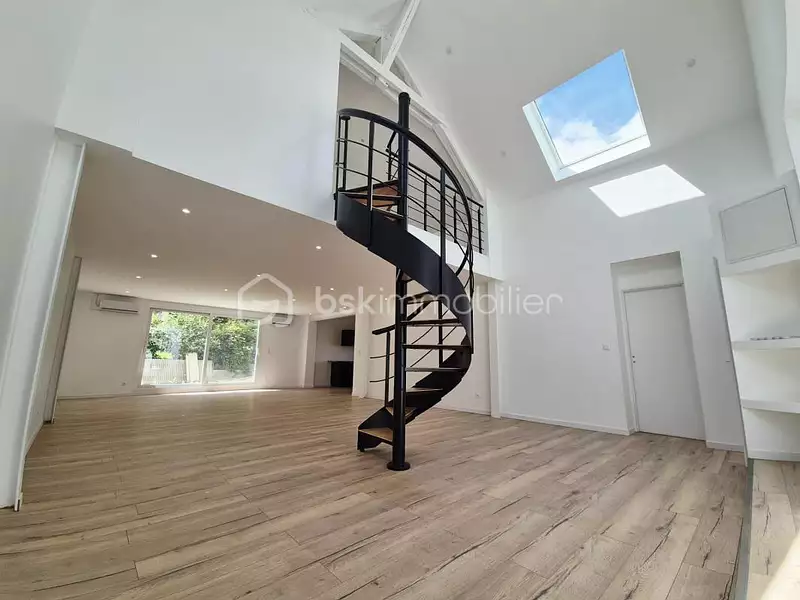 Maison, 147 m²