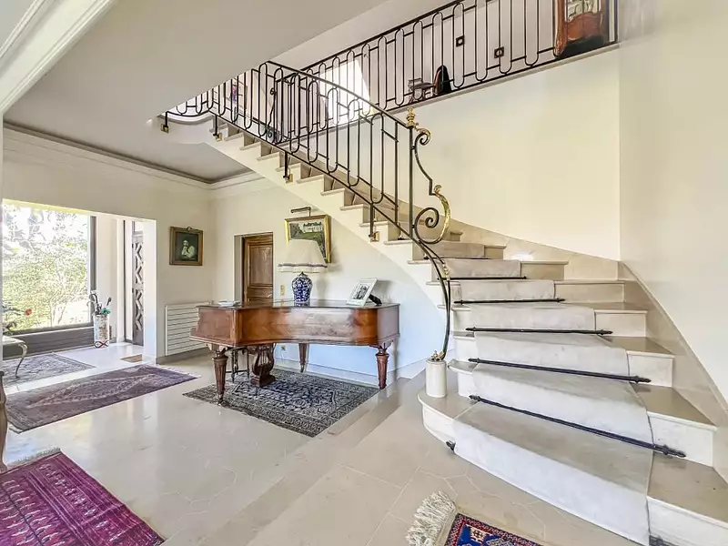 Maison, 254 m²