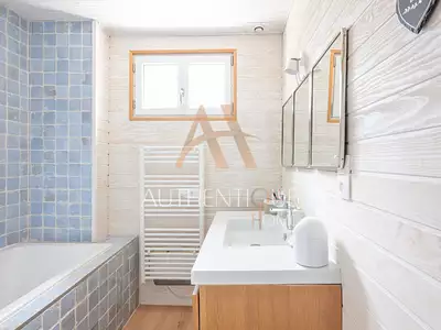 Maison, 200 m²