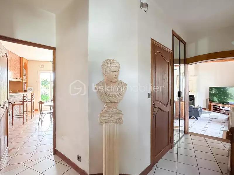 Maison, 237 m²