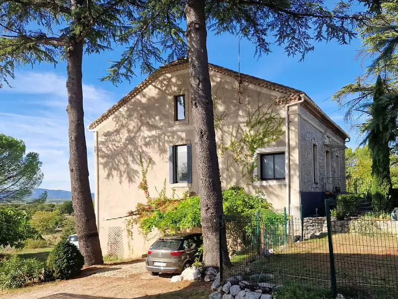 Maison, 280 m²