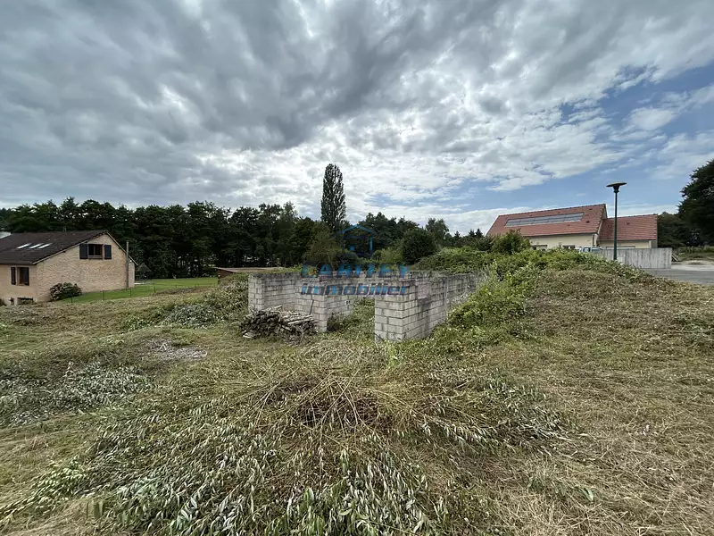 Terrain, 1 242 m²