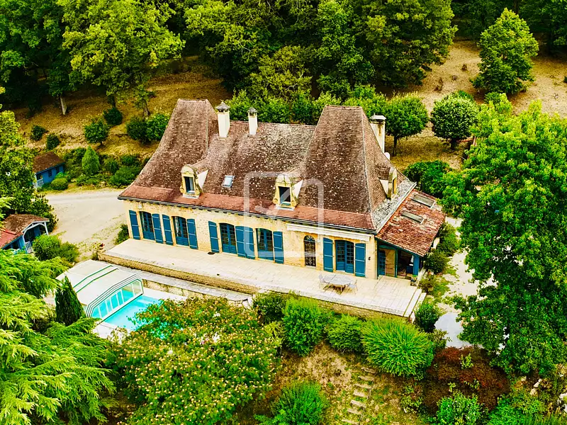 Maison, 336 m²