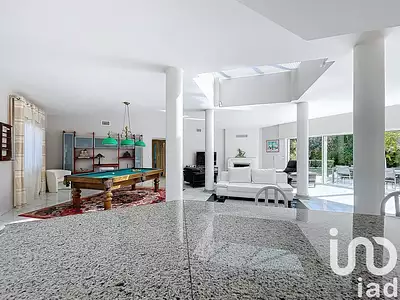 Maison, 210 m²