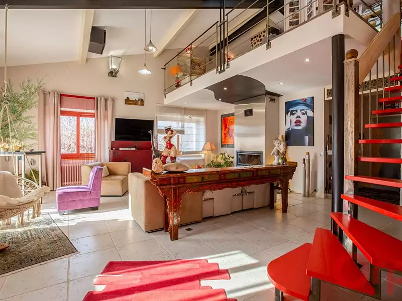 Maison, 243 m²