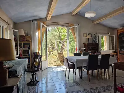 Maison, 180 m²