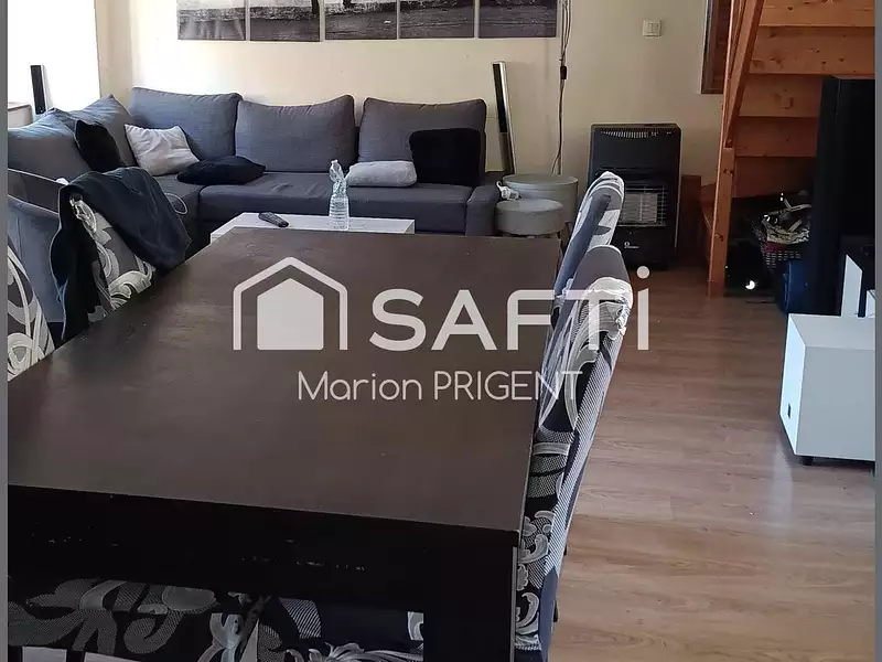 Maison, 77 m²