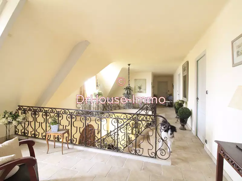 Maison, 320 m²