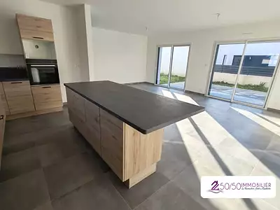 Maison, 115 m²