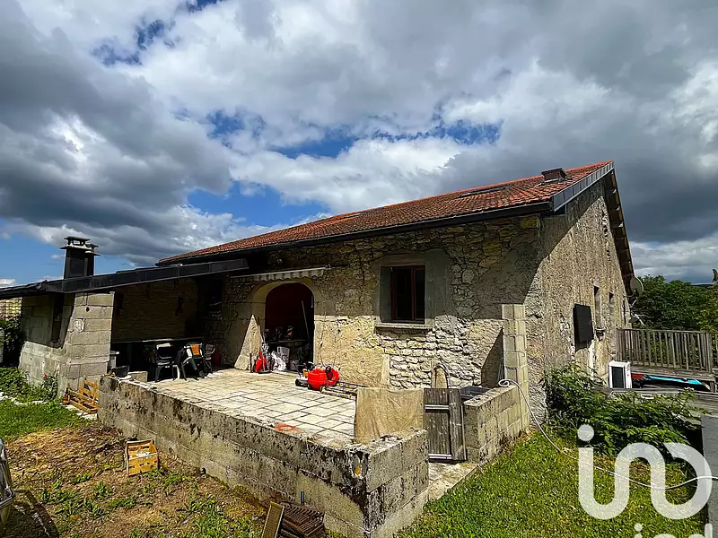 Maison, 215 m²