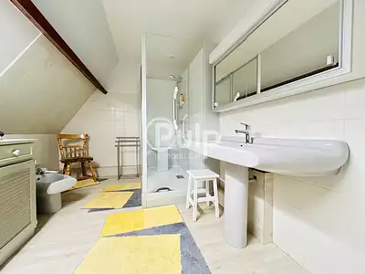 Maison, 170 m²