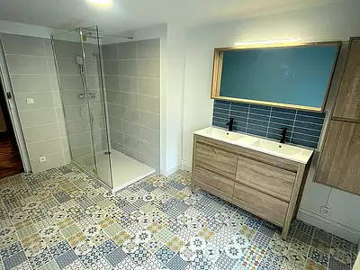 Immeuble, 300 m²