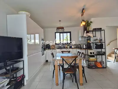 Maison, 120 m²
