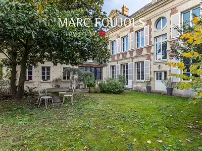 Maison, 600 m²