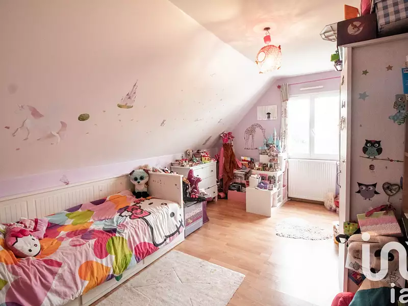 Maison, 166 m²