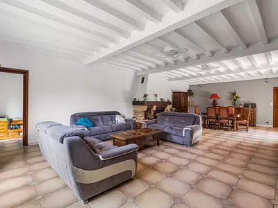 Maison, 211 m²