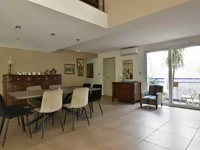 Maison, 210 m²