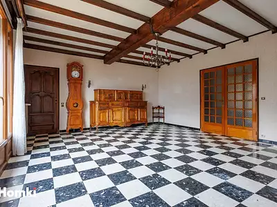 Maison, 185 m²