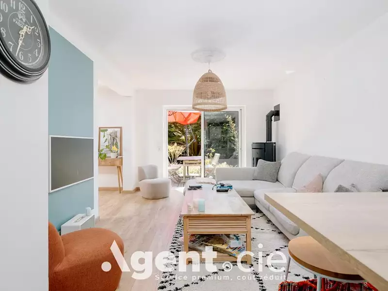 Maison, 155 m²