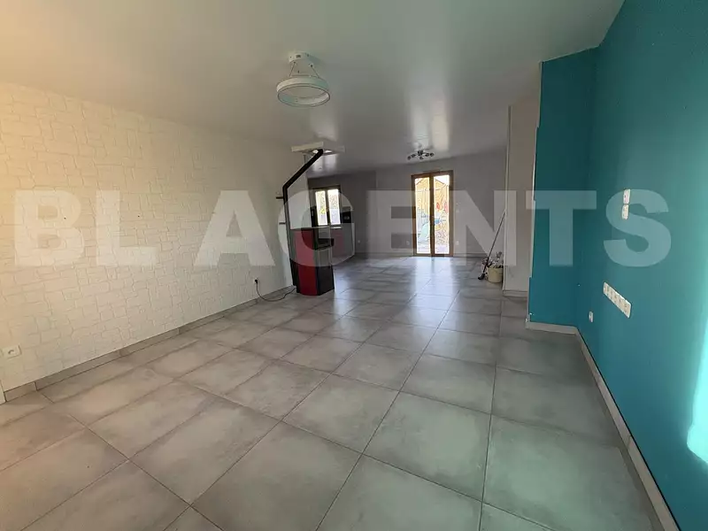 Maison, 96 m²