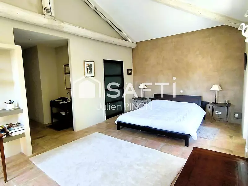Maison, 309 m²
