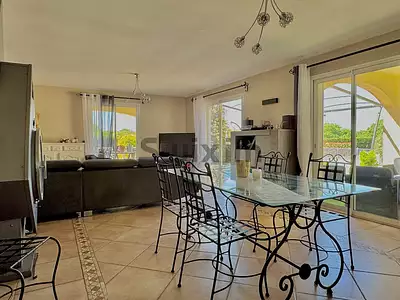 Maison, 176,17 m²