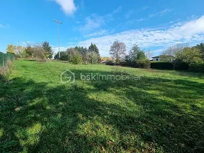 Terrain, 2 000 m²