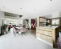 Maison, 284 m²