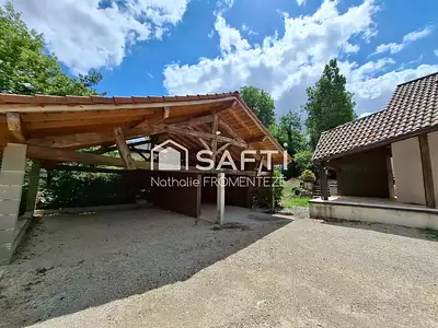 Maison, 220 m²