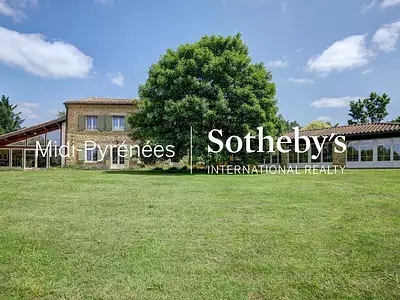 Maison, 622 m²