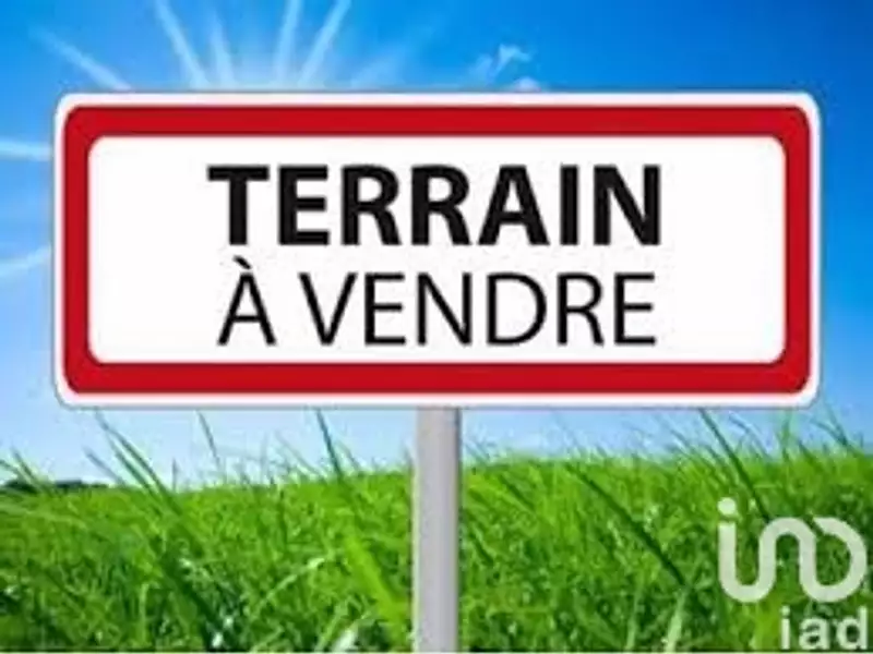 Terrain, 1 050 m²