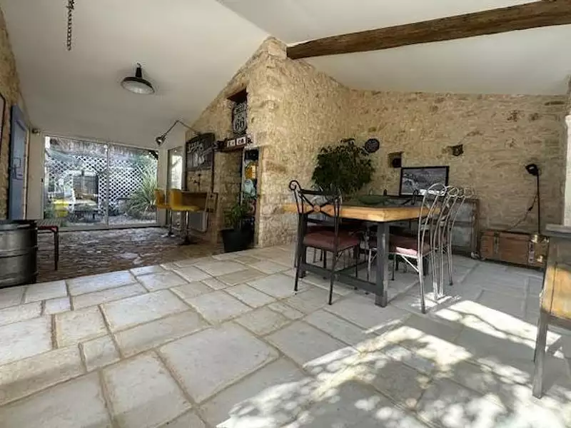 Maison, 252 m²
