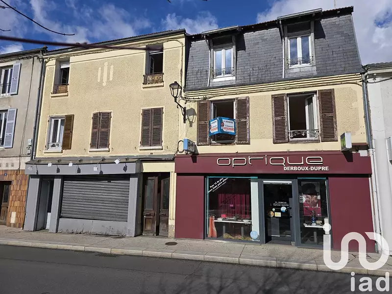 Immeuble, 330 m²