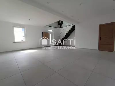 Maison, 197 m²