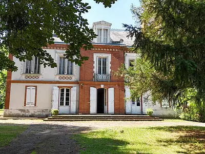 Maison, 840 m²
