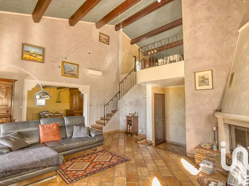 Maison, 144 m²