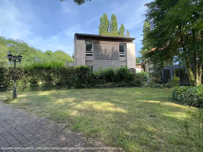 Immeuble, 412,59 m²