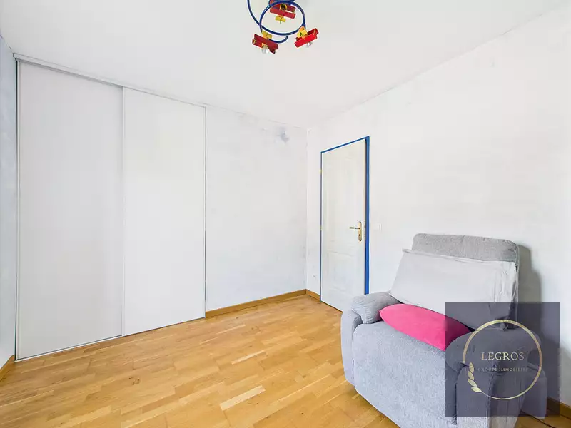 Maison, 111 m²